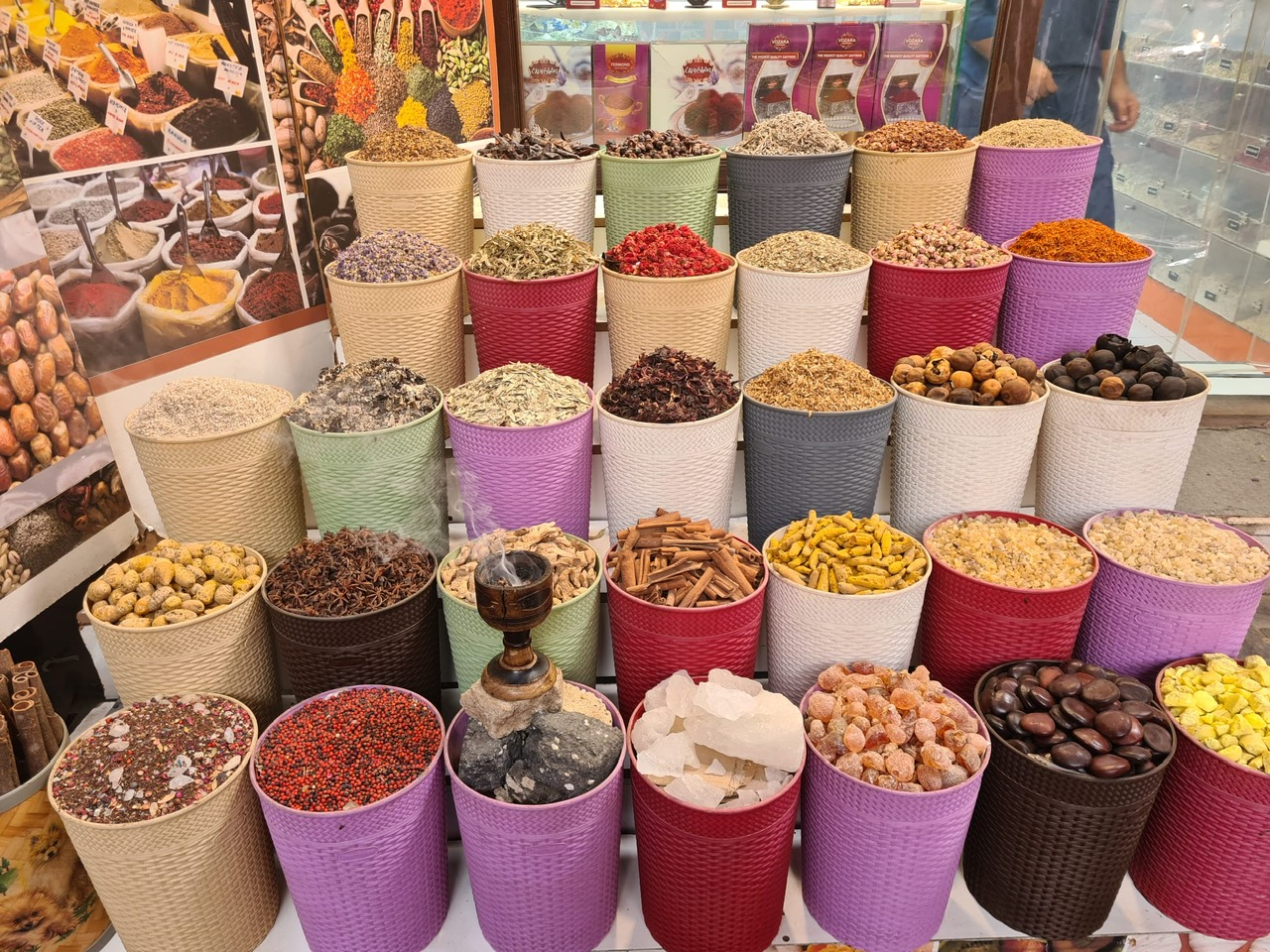 Dubai with Locals Tour Gewürzmarkt